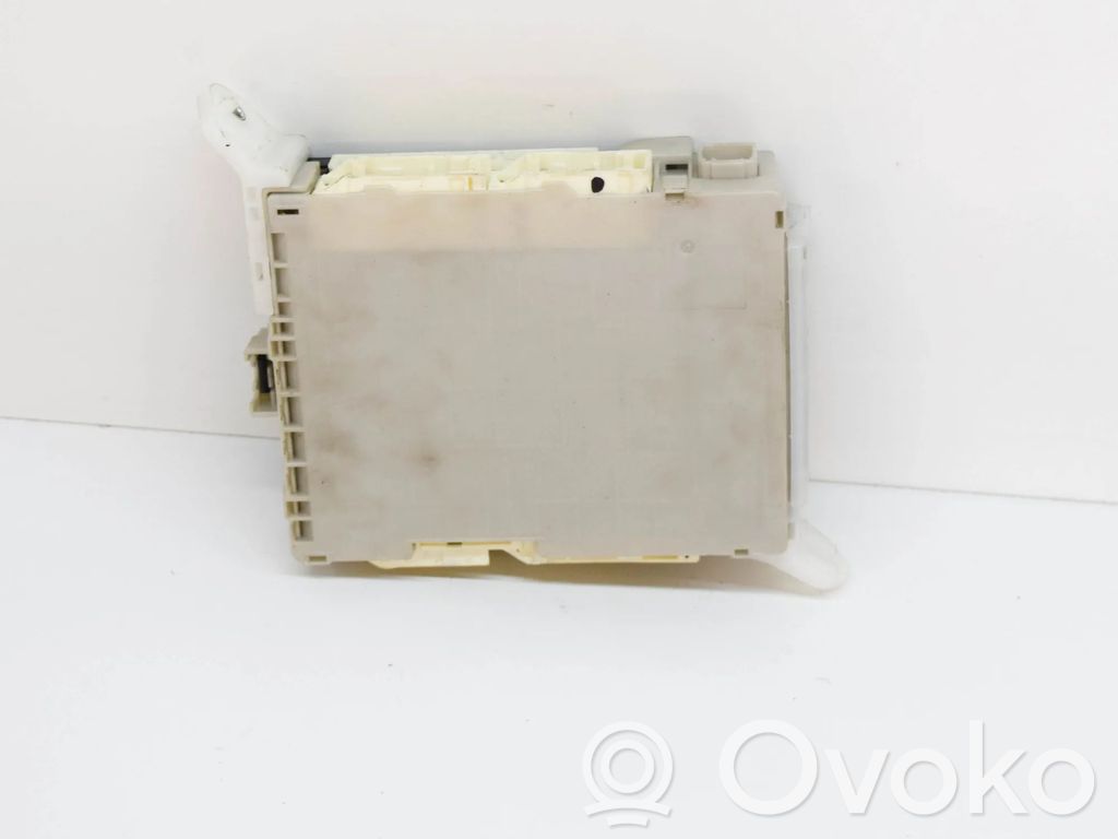 Lexus RX 450H Module de contrôle carrosserie centrale 