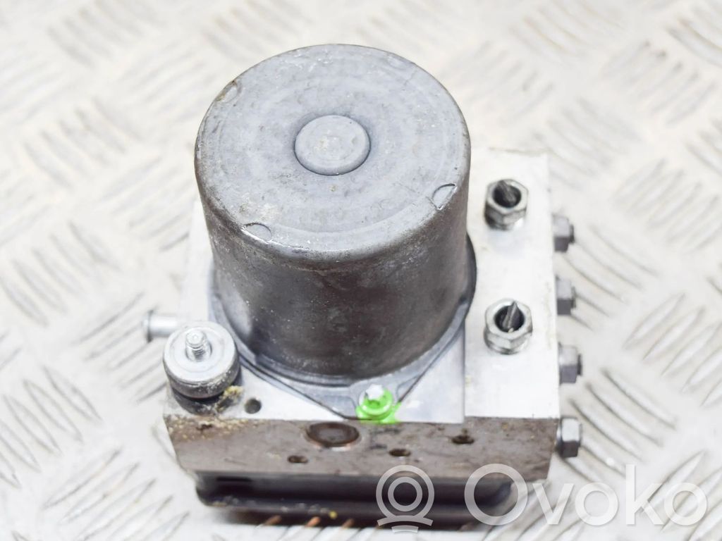 Nissan Note (E11) Bomba de ABS 