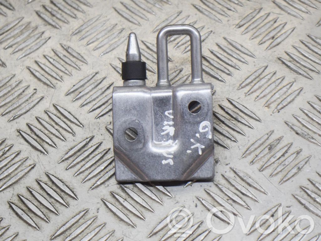 Tailgate/trunk/boot lock/latch/bracket   BK31V44162AB