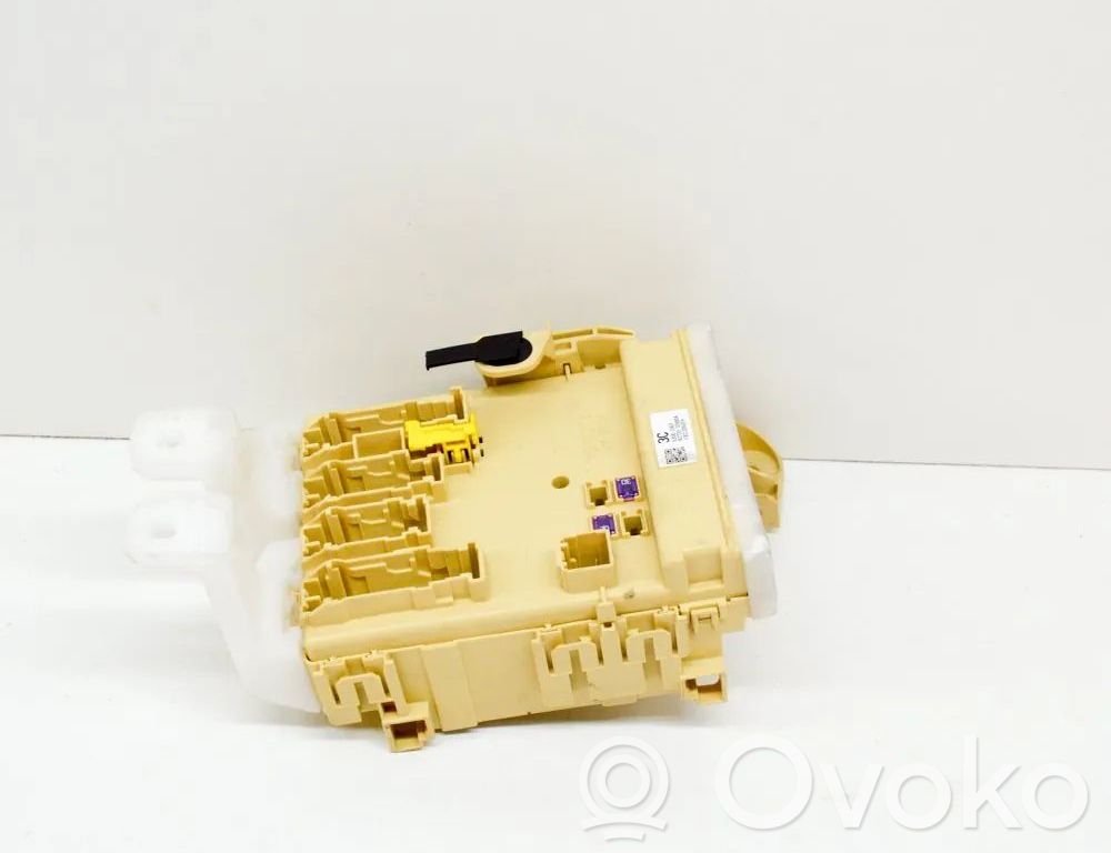 Sulakemoduuli   63583367,8267212450,8273012X80A