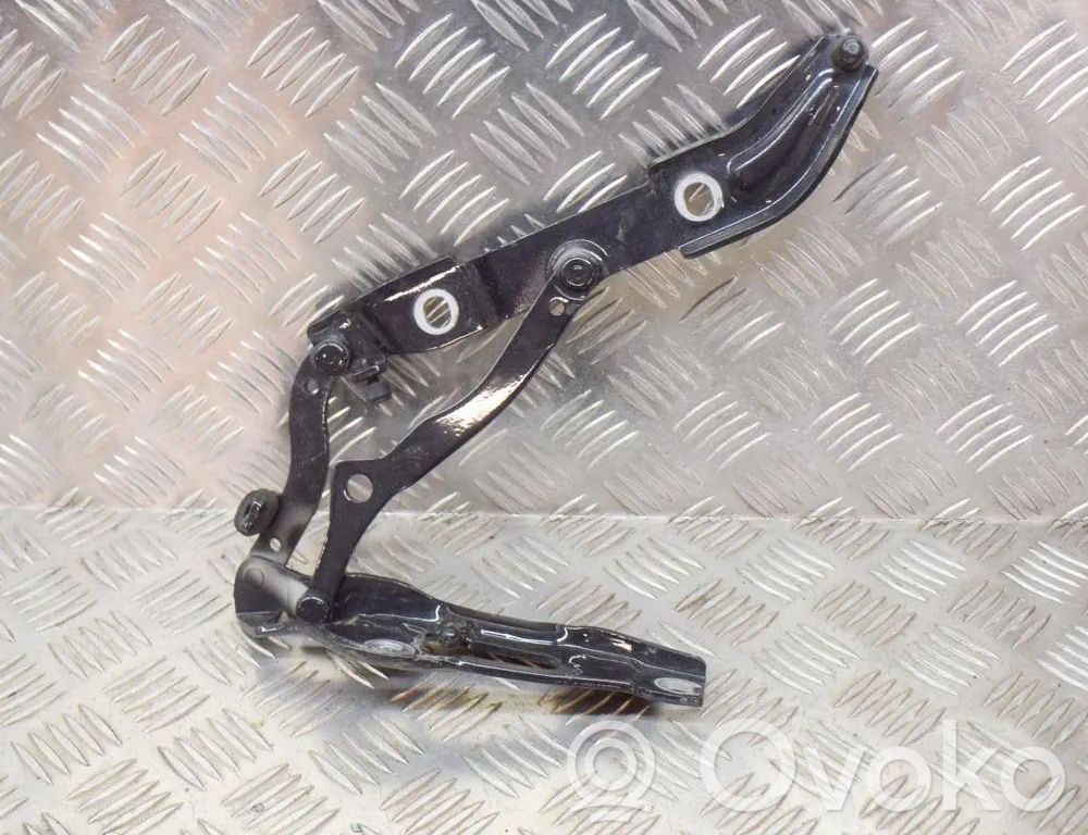 BMW 2 F22 F23 Tailgate/trunk/boot hinge 