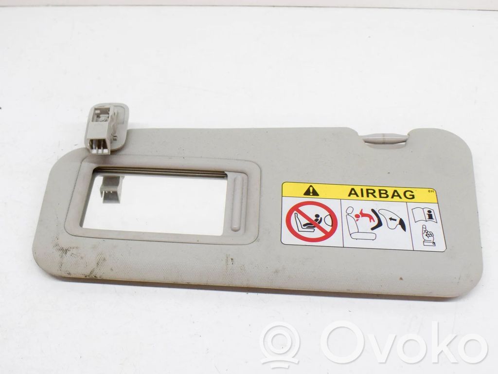 Sun visor