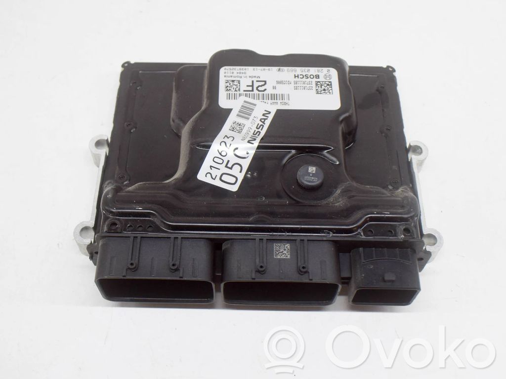 Nissan Qashqai Engine control unit/module 