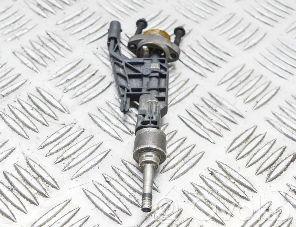 Injector combustibil   8656548,0261500437