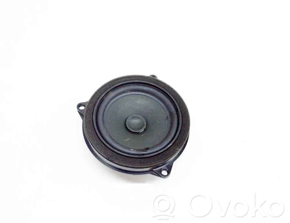 Altavoz de la puerta trasera   6809626