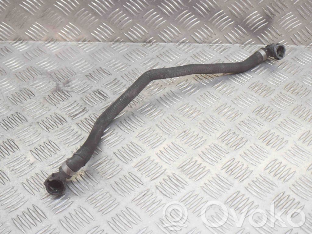 BMW 5 F10 F11 Engine coolant pipe/hose 