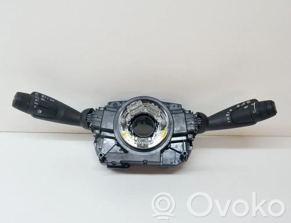Volvo XC40 Commodo de clignotant 