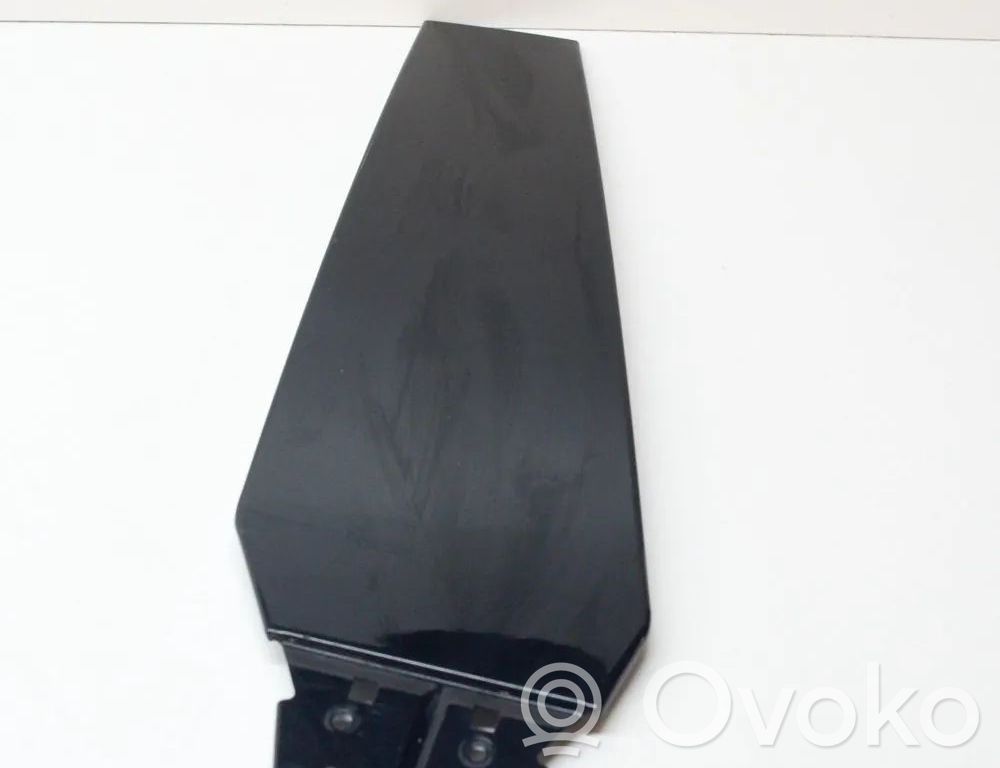 Audi A7 S7 4K8 Pilar (B) (superior) 