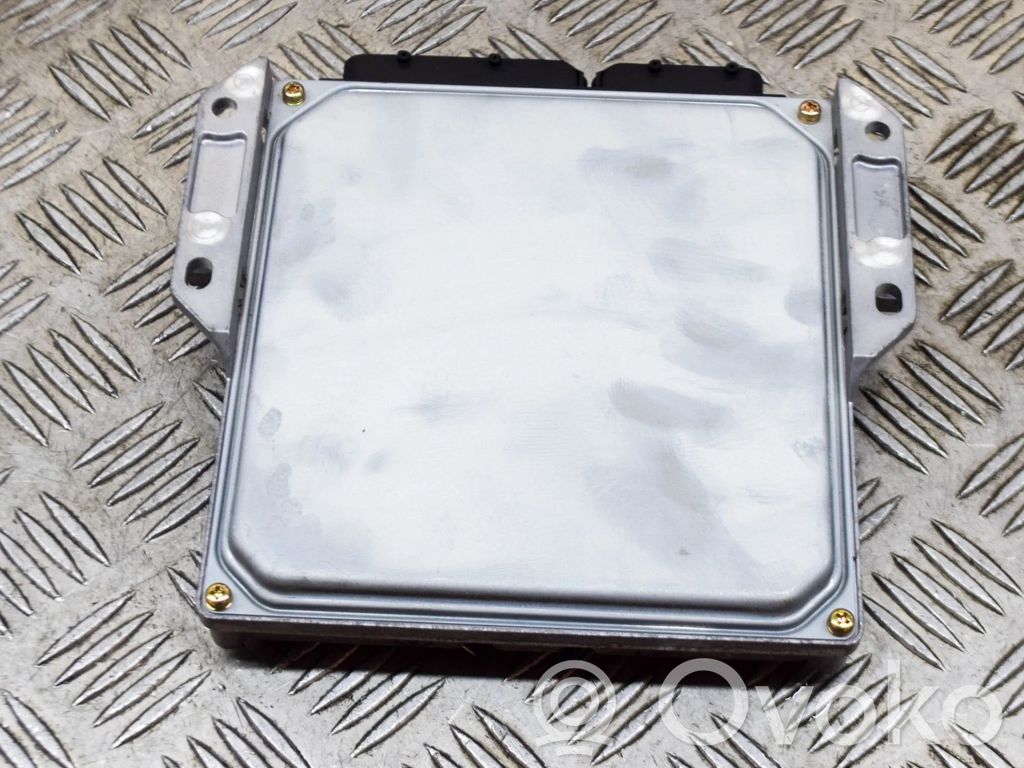 Nissan Primera Engine control unit/module 