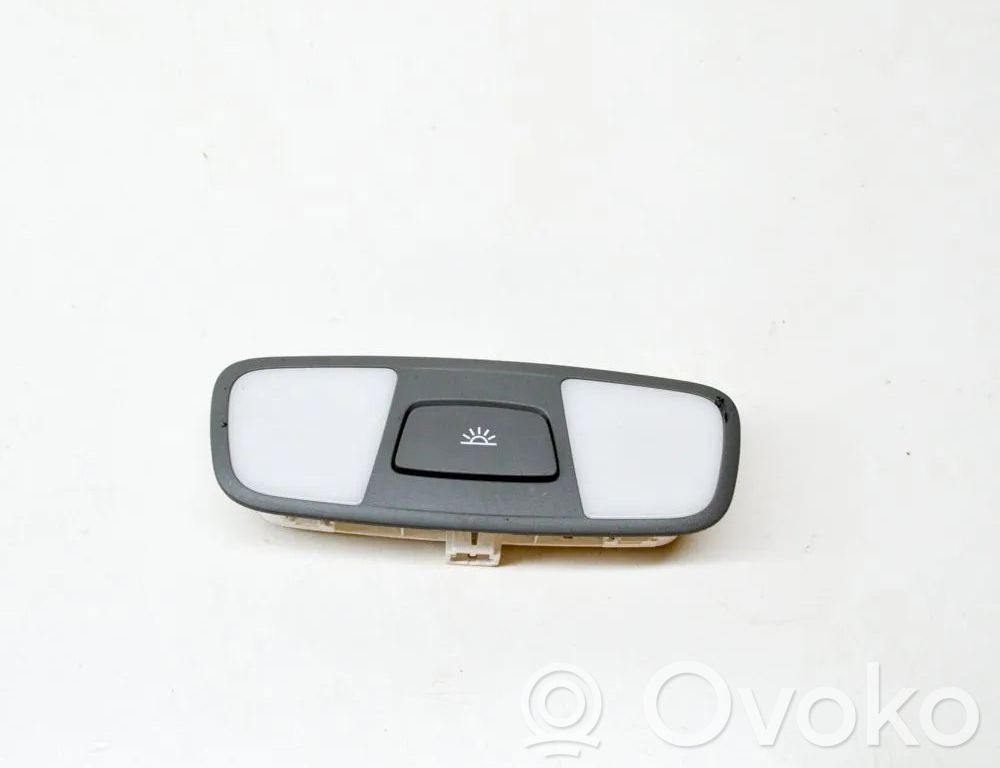 Audi A3 S3 8V Etuistuimen valo 