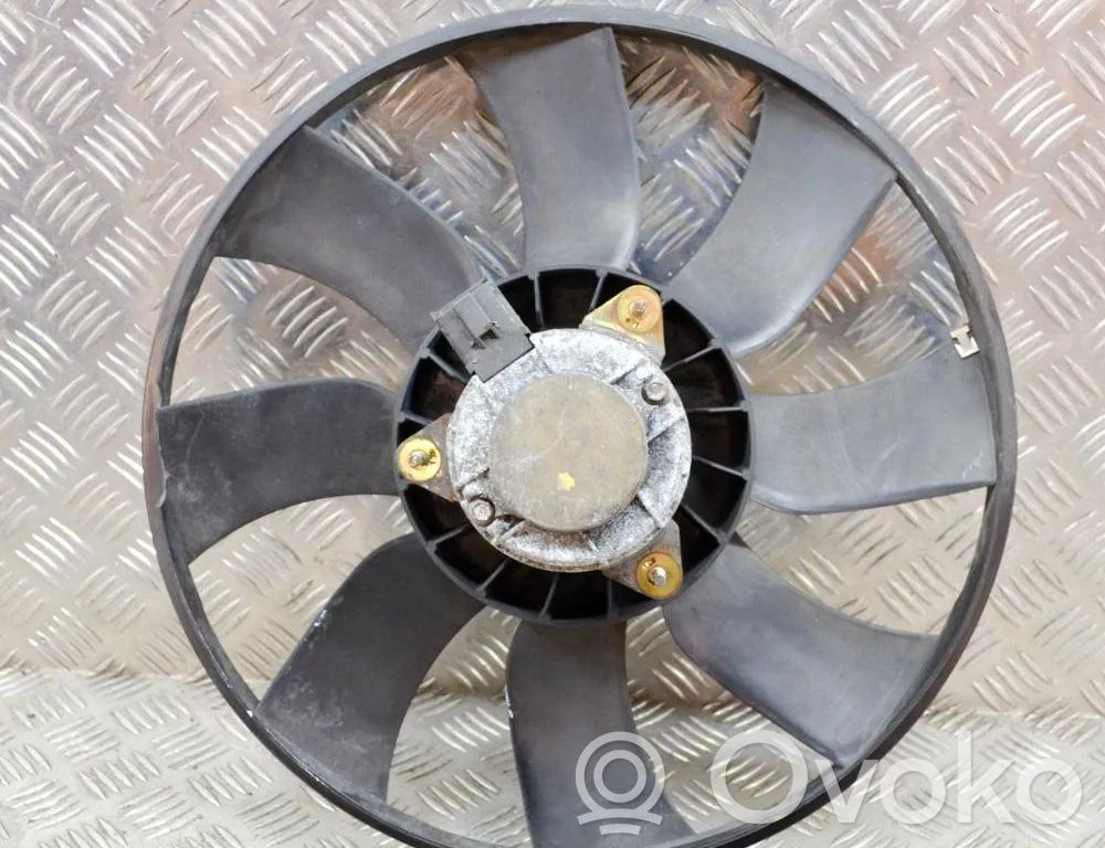 Jaguar S-Type Ventiliatora propellers 