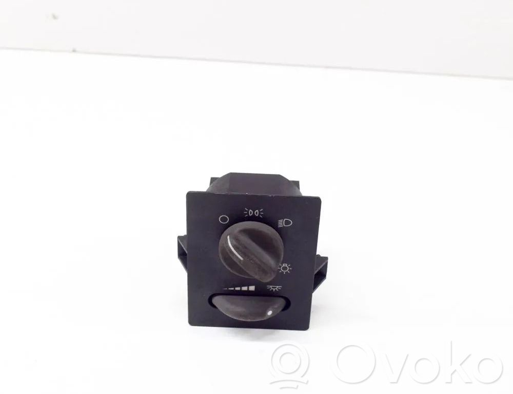 Chevrolet Trans Sport Interruptor de luz 