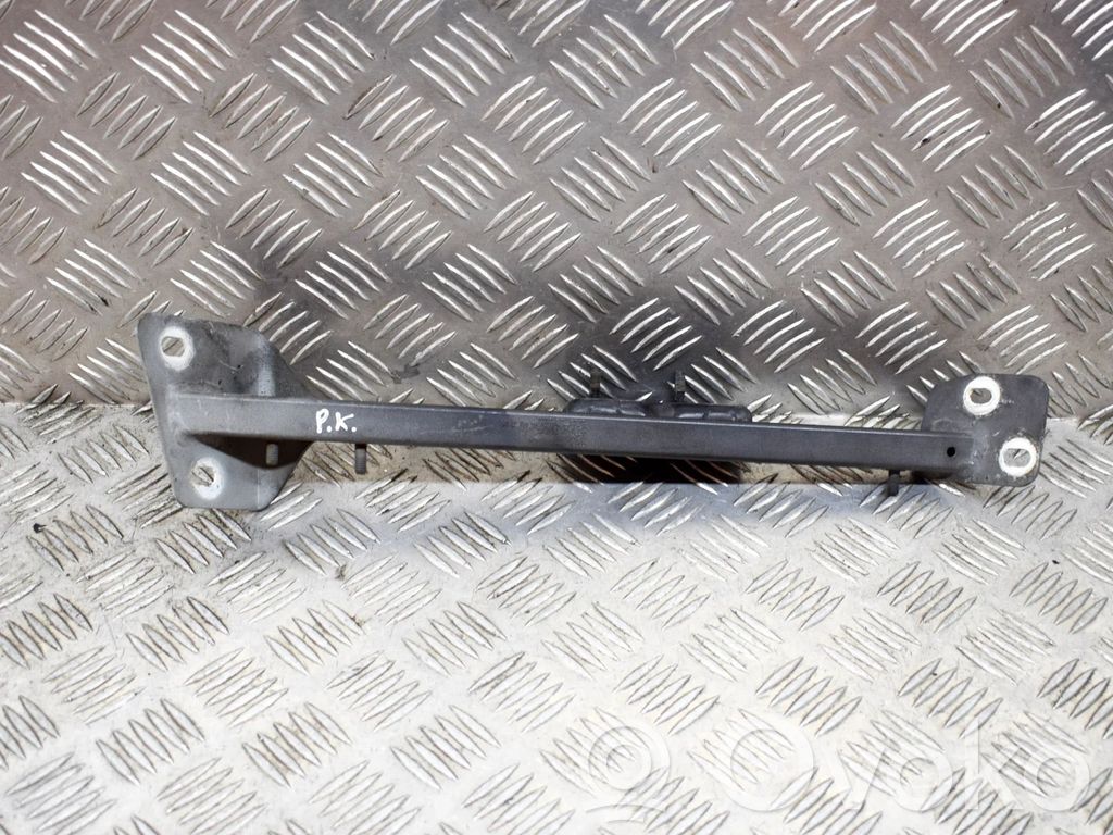 Audi A8 S8 D3 4E Fender mounting bracket 