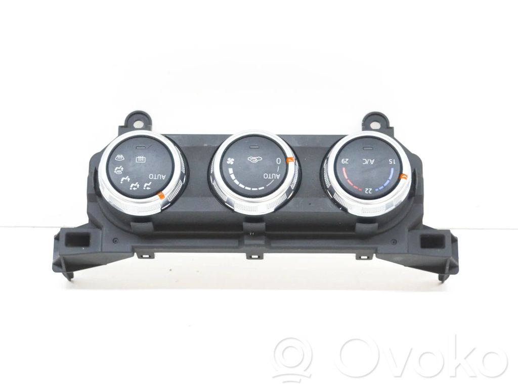 Mazda CX-3 Interior fan control switch 