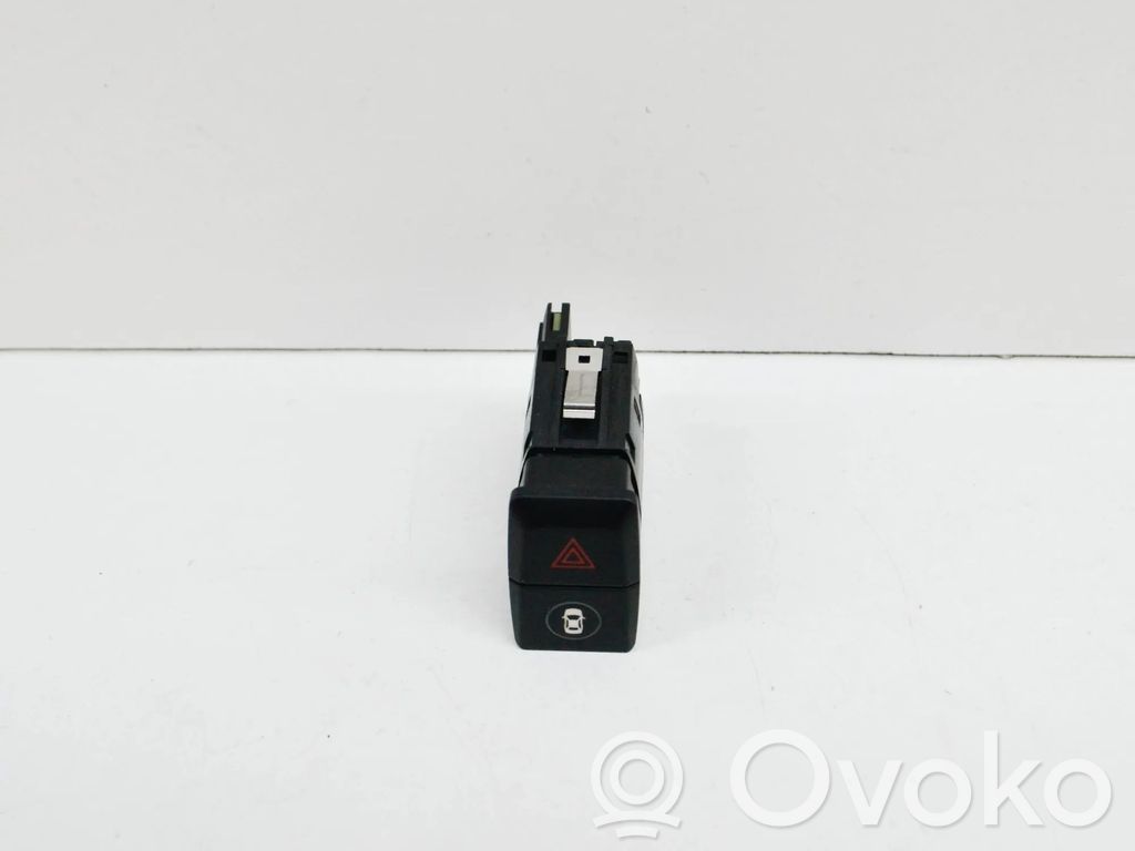 BMW X3 G01 Botón interruptor de luz de peligro 
