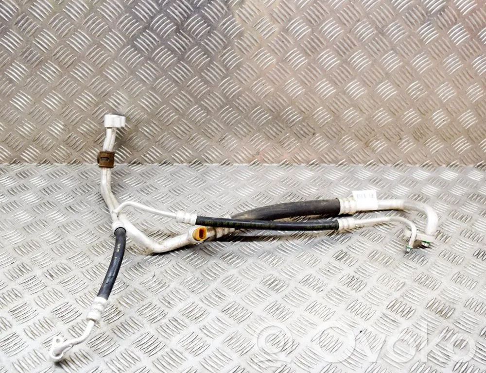 Tesla Model S Air conditioning (A/C) pipe/hose 