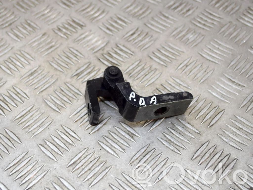 BMW i3 Front door upper hinge 