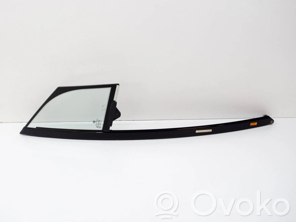 BMW i3 Fenêtre latérale avant / vitre triangulaire (4 portes) 