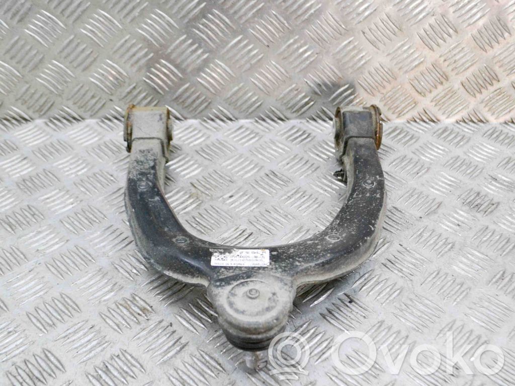 Tesla Model 3 Basculă superioară față 