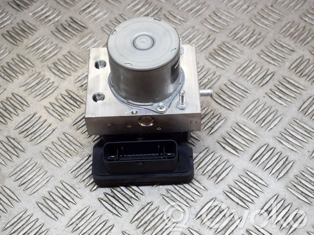 ABS Steuergerät   104474500B