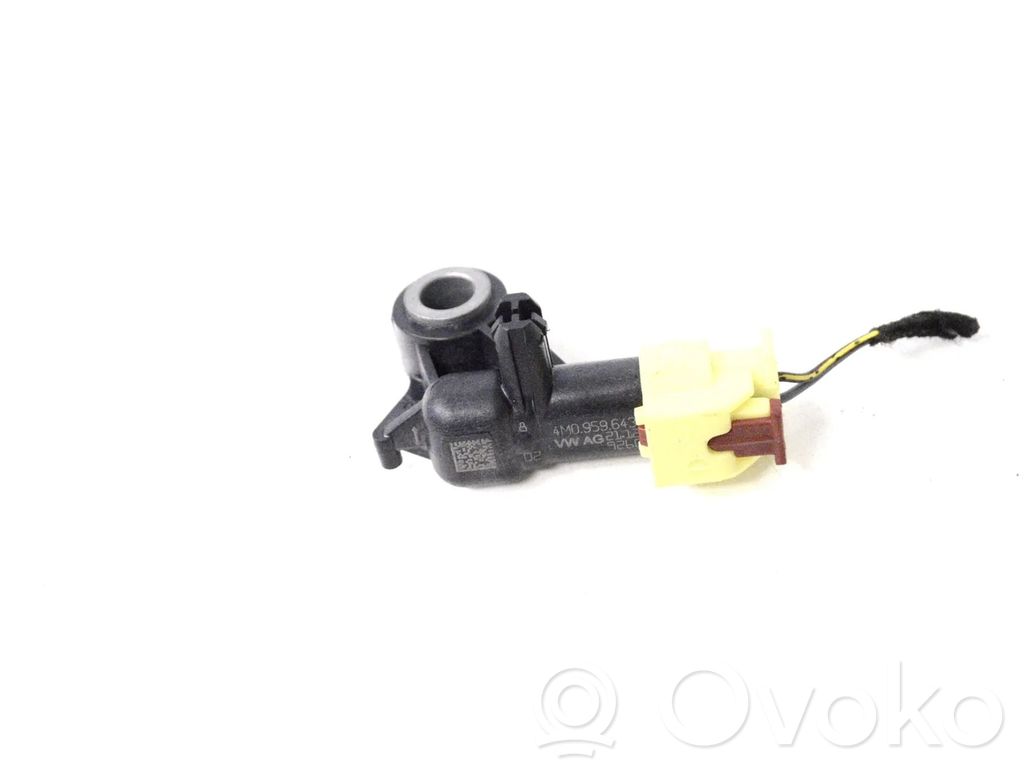 Airbagsensor Crashsensor Drucksensor   4M0959643