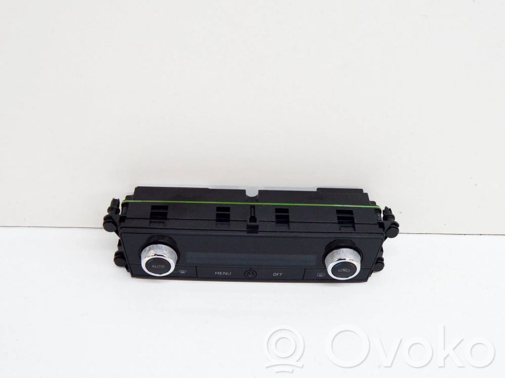 Skoda Kamiq Interior fan control switch 