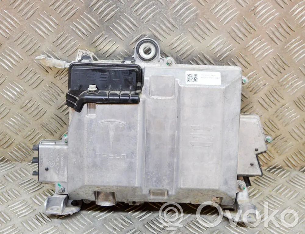 Tesla Model 3 Suspension control unit/module 