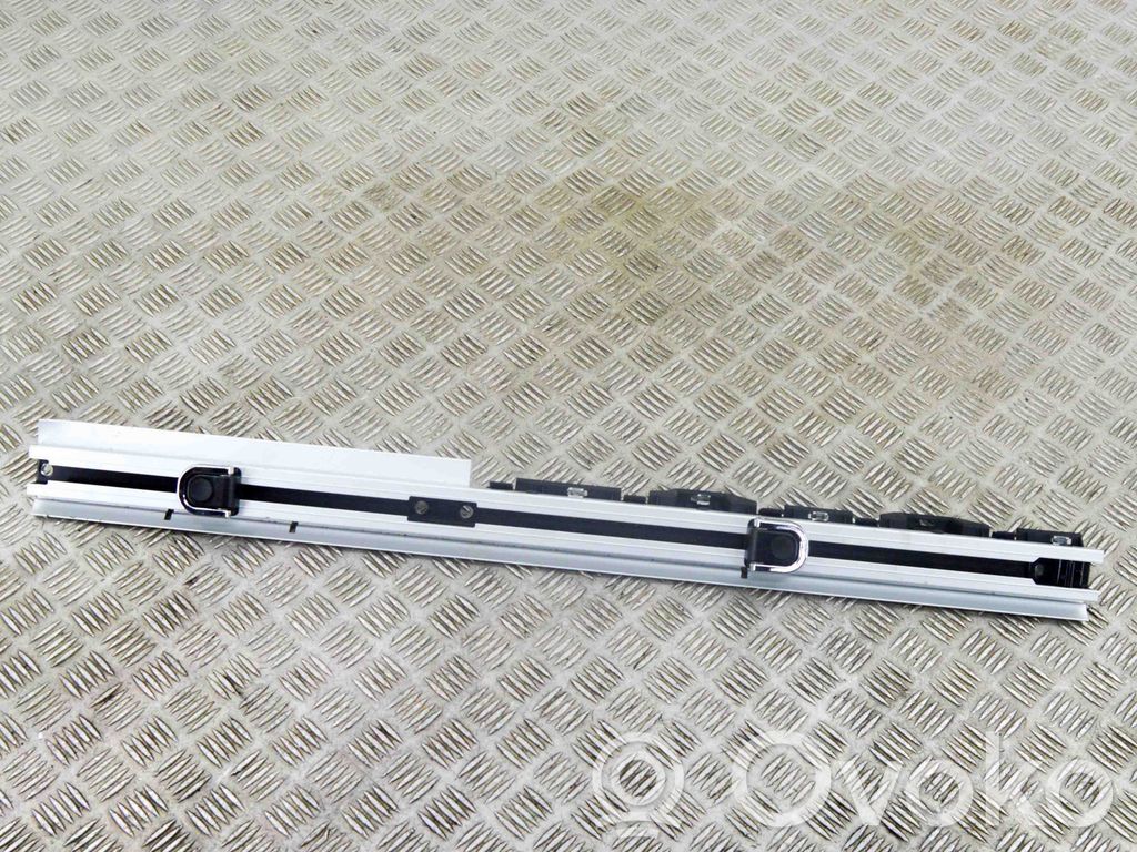 BMW X5 F15 Inne elementy wykończenia bagażnika 