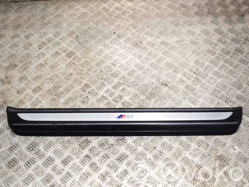 BMW 6 F12 F13 Listwa progowa przednia 