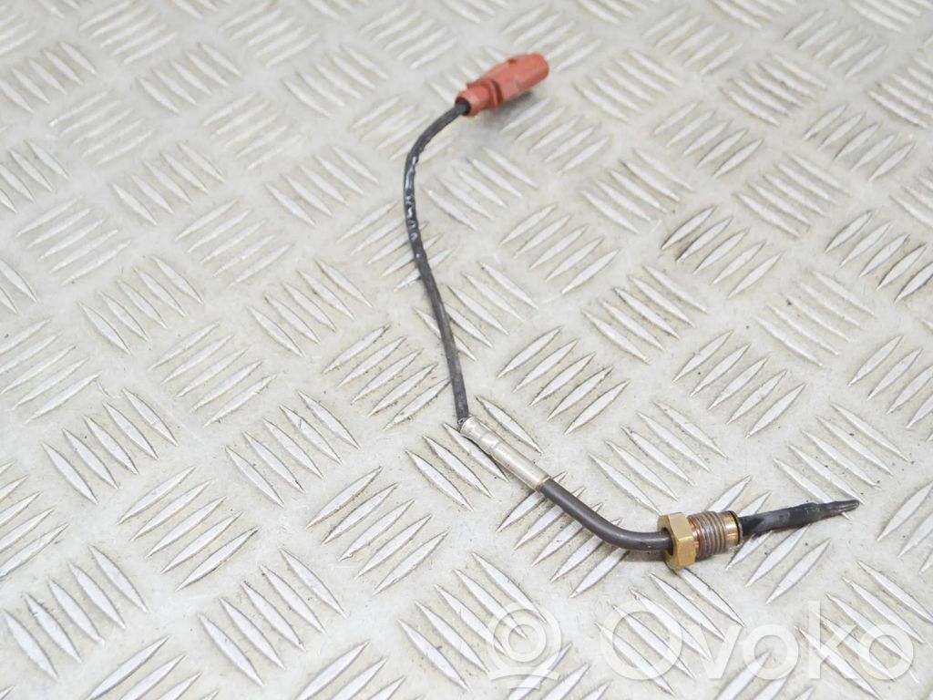 Audi Q8 Öltemperatur Sensor Fühler Geber 