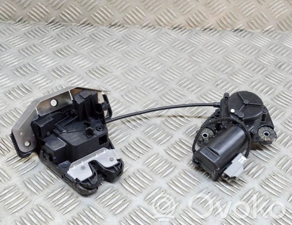 Volvo S90, V90 Blocco/chiusura/serratura del portellone posteriore/bagagliaio 