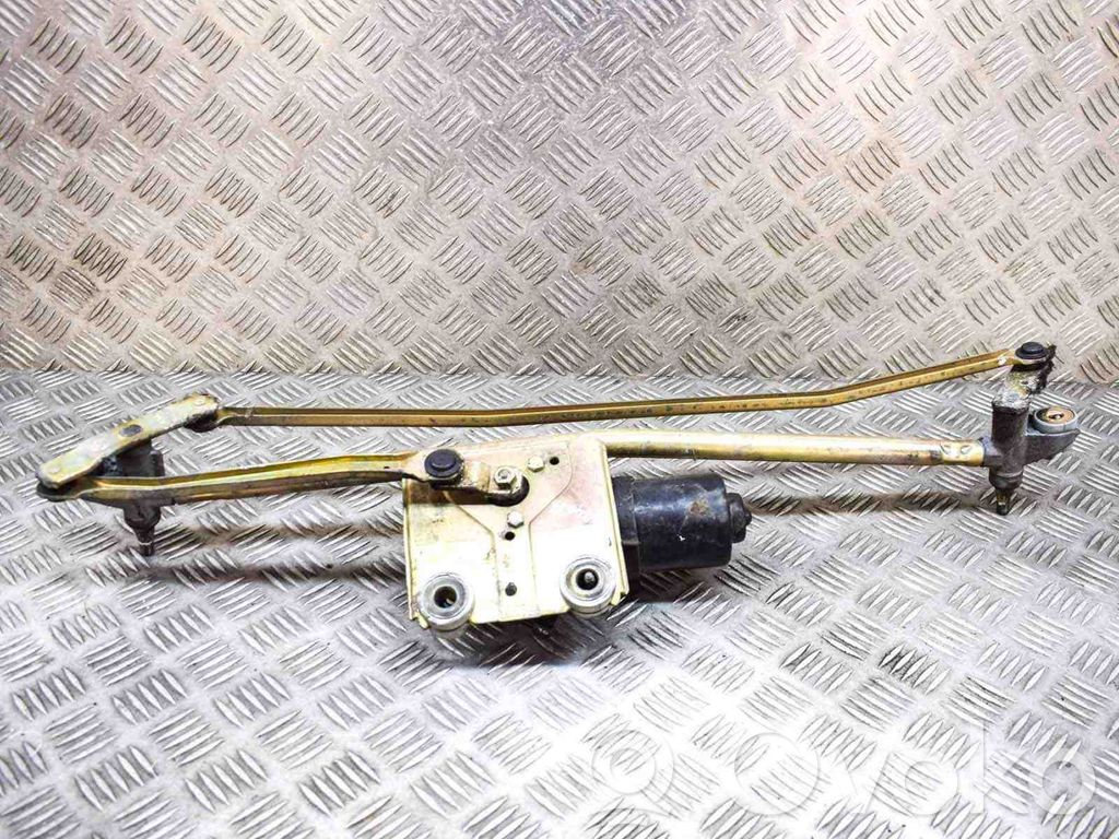 Saab 9-5 Tiranti e motorino del tergicristallo anteriore 