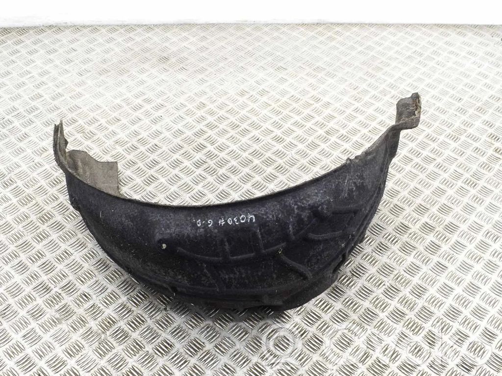 Ford Fiesta Nadkole tylne 