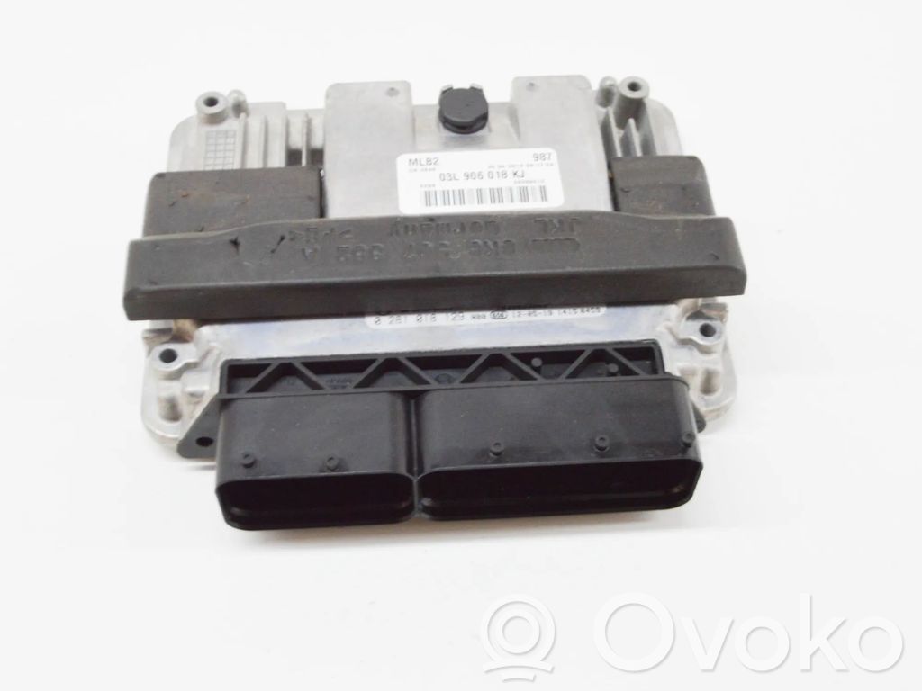 Audi A5 Sportback 8TA Engine control unit/module 