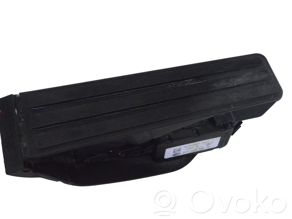 Porsche Taycan 9J1 Pedał gazu / przyspieszenia 