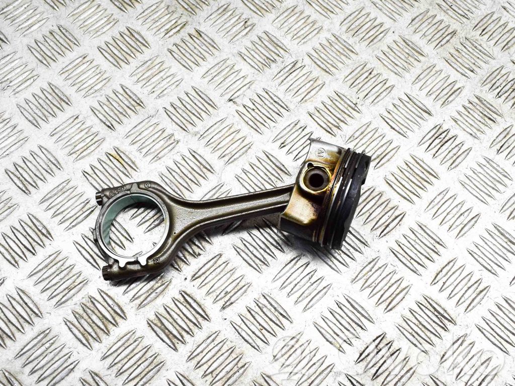 Audi A3 S3 8V Pistón 