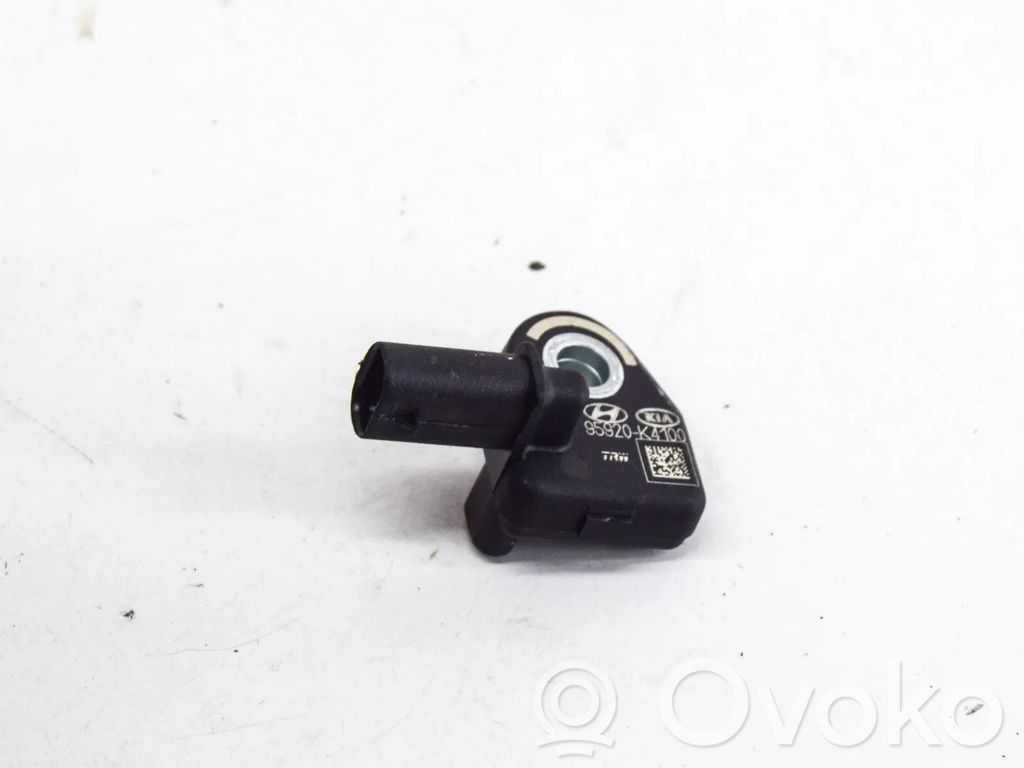 Hyundai Kona I Airbagsensor Crashsensor Drucksensor 