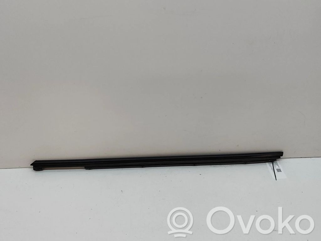Porsche Panamera (970) Rivestimento modanatura del vetro della portiera anteriore