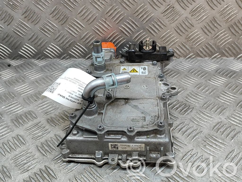 Inversor/convertidor de voltaje   LJ9814G646AD,LJ9814B227AF