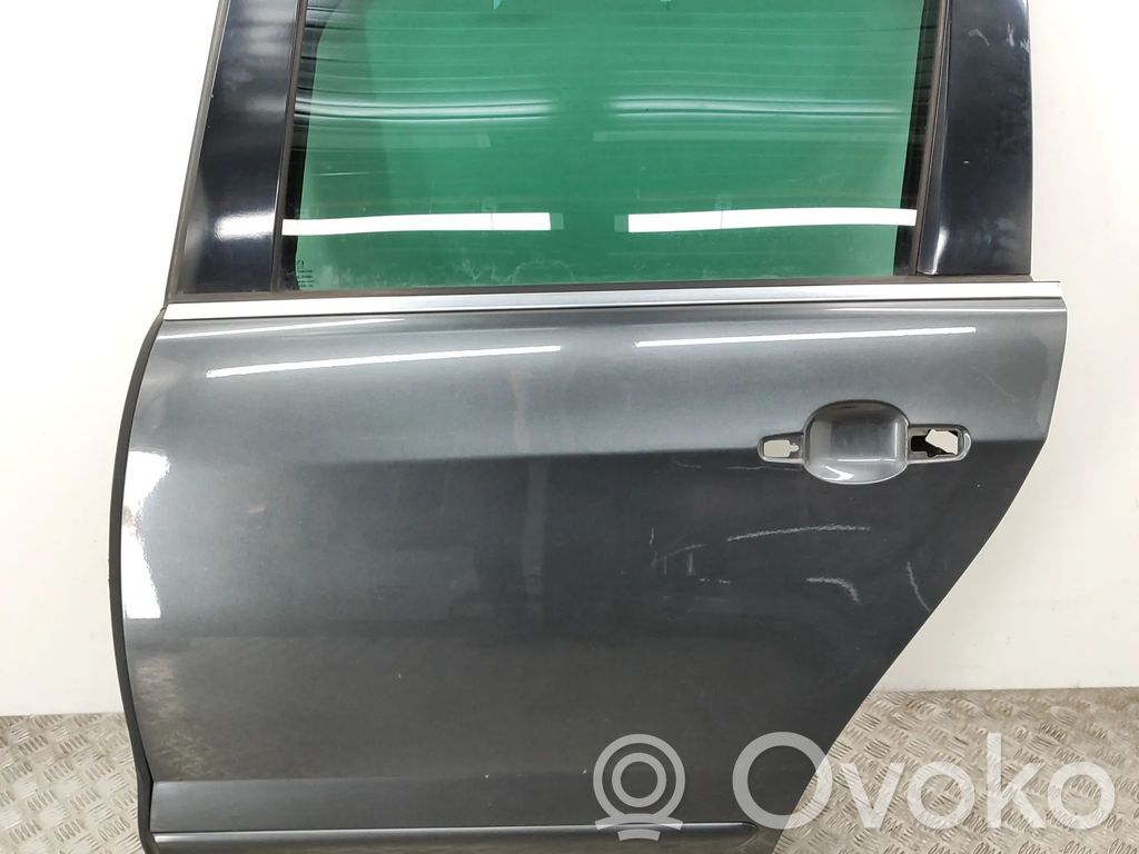 Peugeot 5008 Galinės durys 