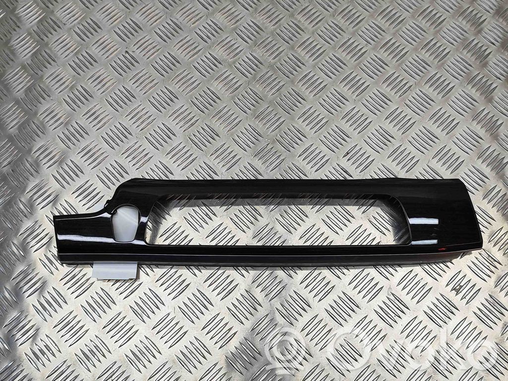 BMW 7 F01 F02 F03 F04 Ramka schowka deski rozdzielczej 