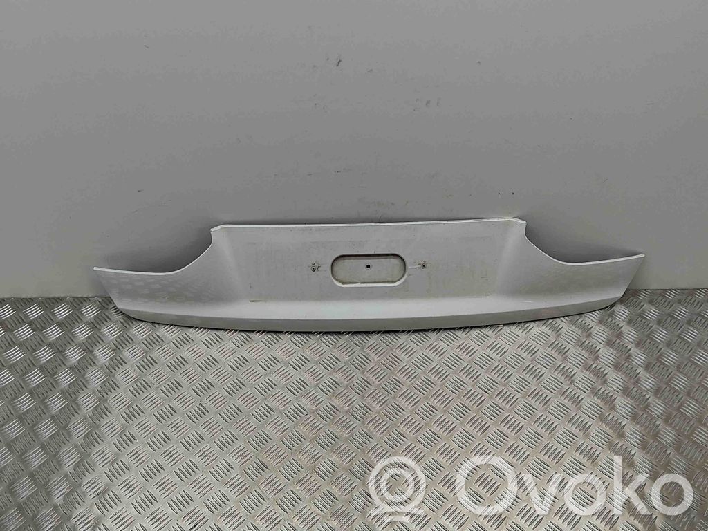 BMW 7 G11 G12 Mască capotă portbagaj 
