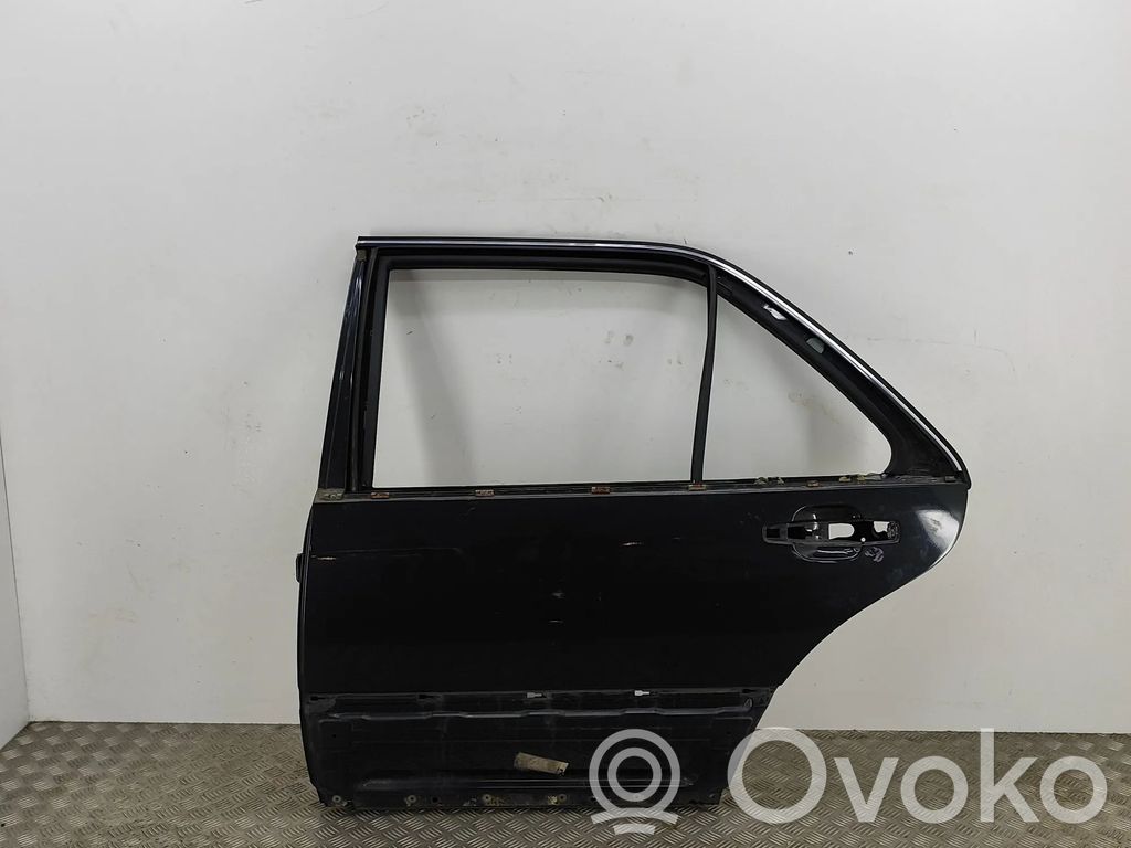 Mercedes-Benz S W140 Puerta trasera