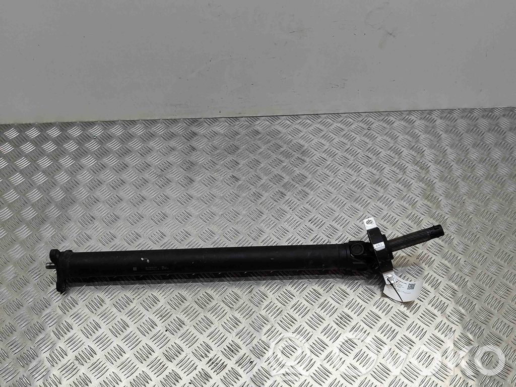 BMW 5 G30 G31 G38 Wał napędowy tylny 