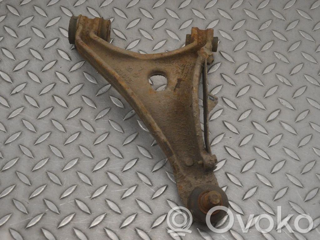 Nissan Qashqai Brazo de suspensión/horquilla superior trasero 