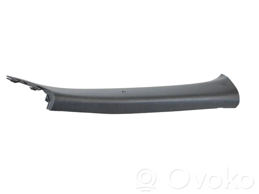 Nissan Qashqai A-pilarin verhoilu