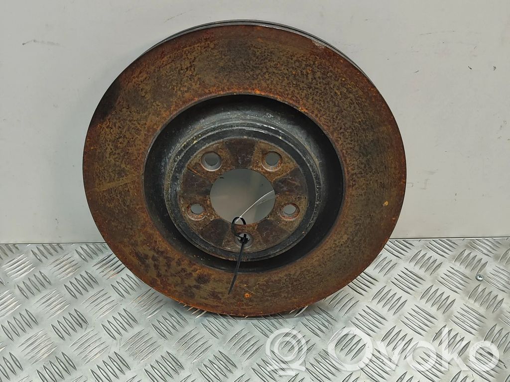 Etujarrulevy   5W931125CA