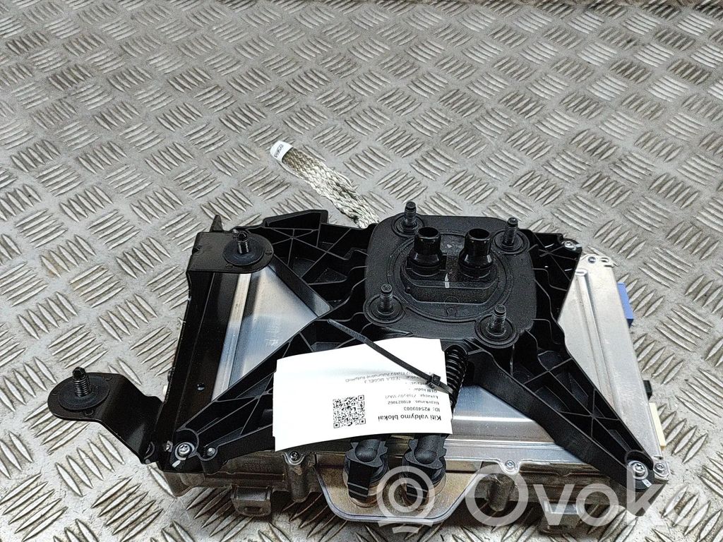 Tesla Model 3 Otros dispositivos 