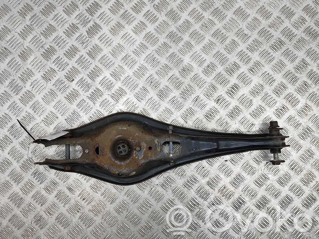 Basculă superioară spate   3Q0505311E