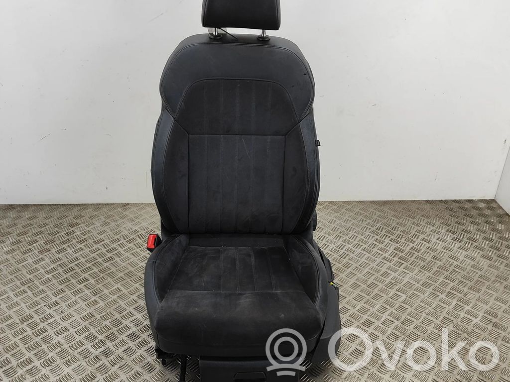 Skoda Superb B8 (3V) Fotel przedni kierowcy 